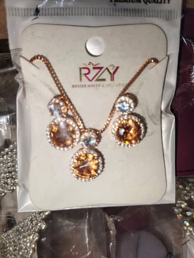 Jewellery/ artificial Jewellery/ Jewellery accoroies /for sale