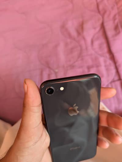 Apple iPhone 8