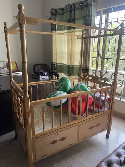Baby-Cot/baby-furniture/kids-furniture/kids-bed