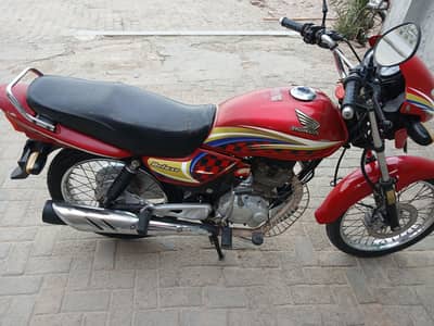 Honda 125 Deluxe 2016 For sale