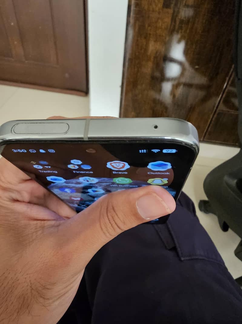Google Pixel 9 Pro 3