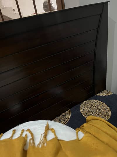 Wooden totally new bed sell just because of less space in room