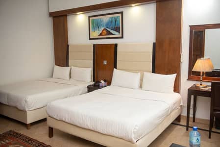 2 Kanal Fully Furnished House Available