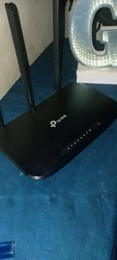 TP-Link 3 antenna modem