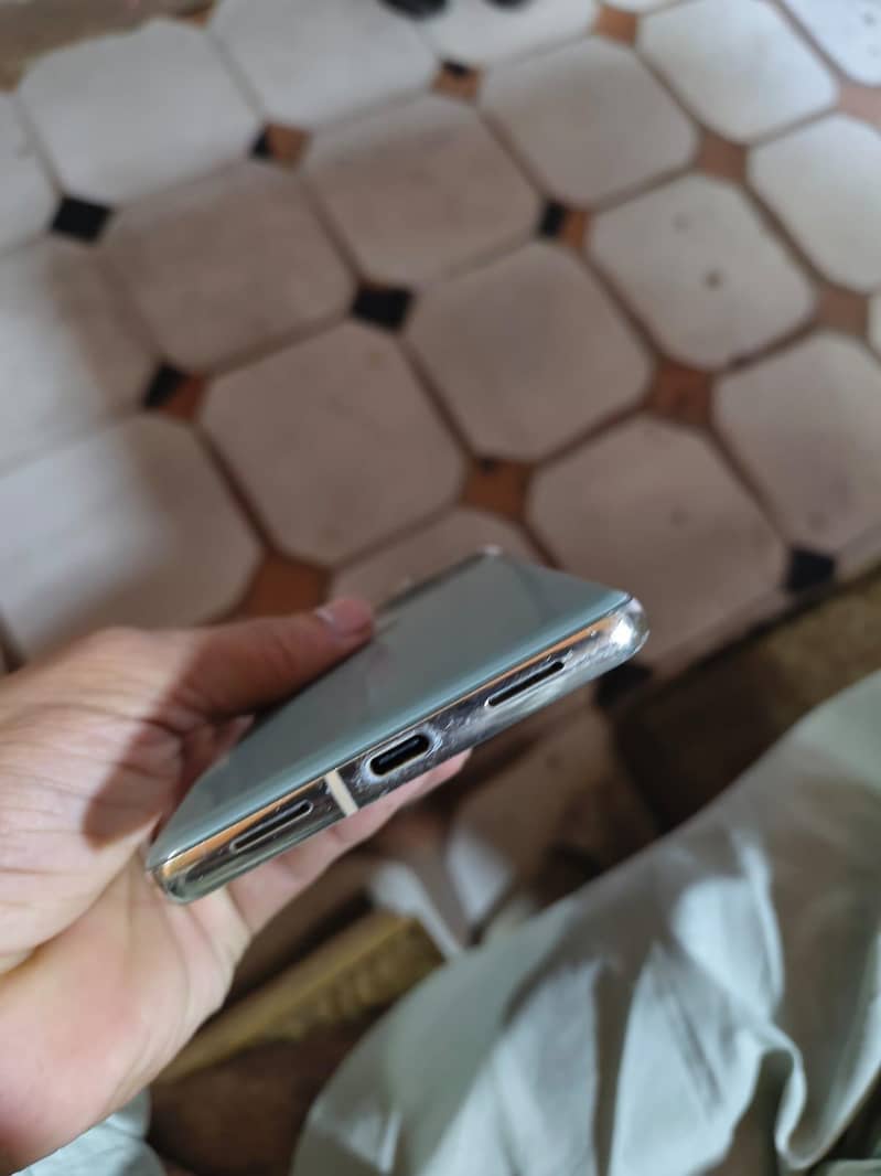 Google Pixel 7 Pro 4