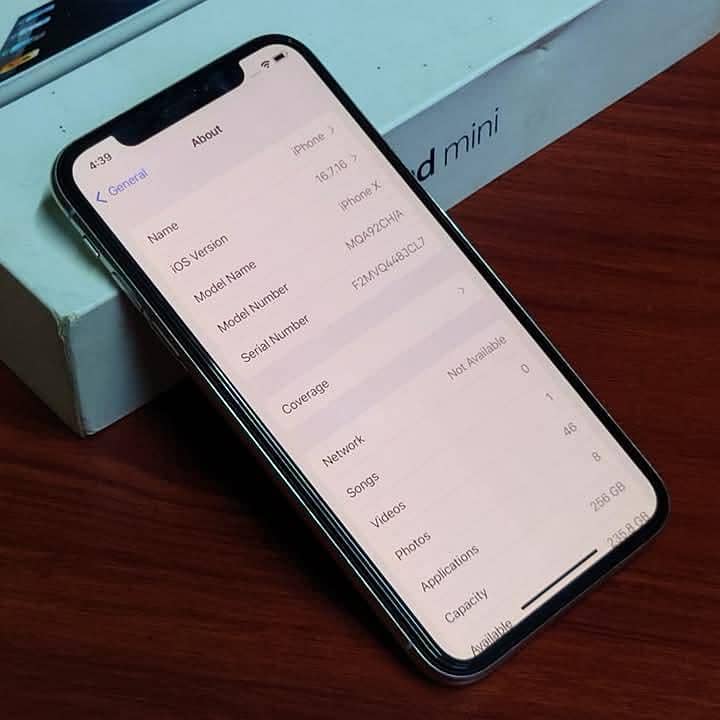 Apple iPhone X 2