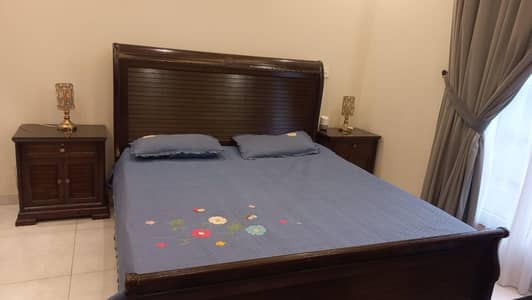 Bed set with dressing table matrice