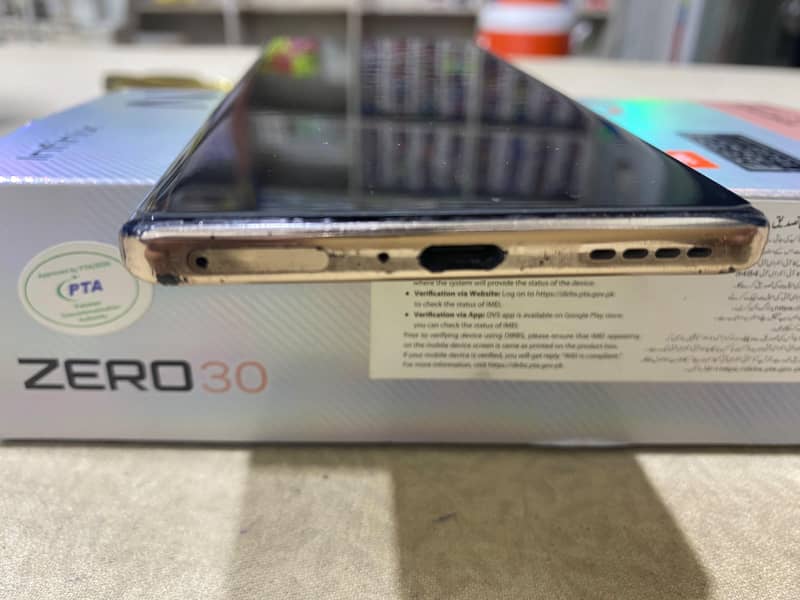Infinix Zero 30 4
