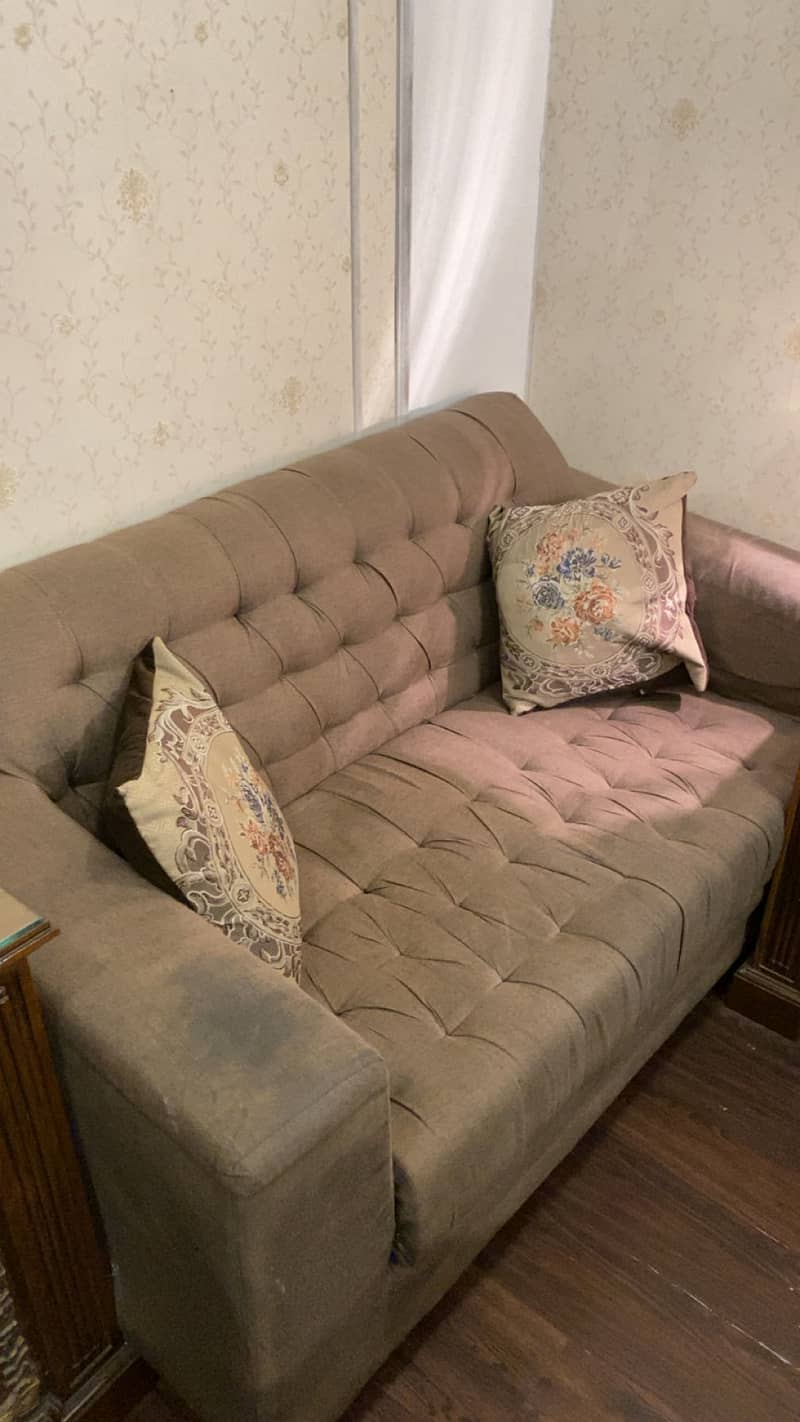 2 seater sofa 0
