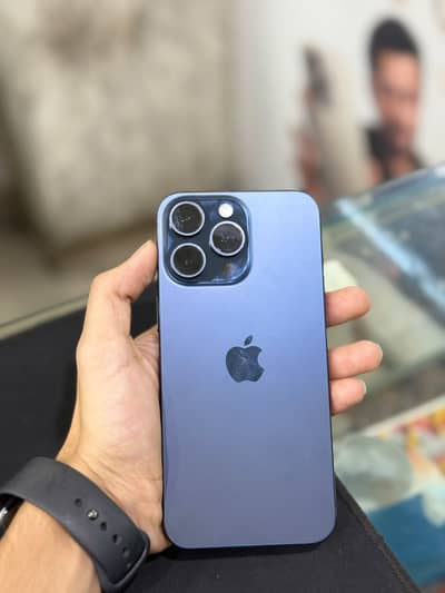iPhone 15 Pro Max 512GB JV | 89% Battery | 10/10 Condition | With Box