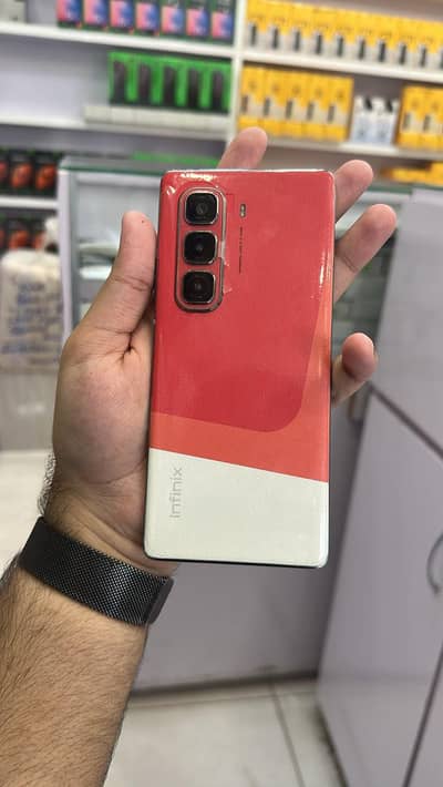 INFINIX HOT 50 PRO PLUS WITH CHARGER AND BOX