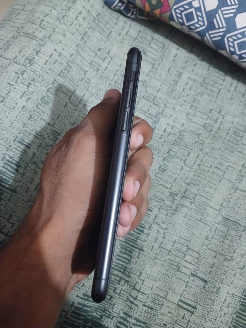 Apple iPhone X 2