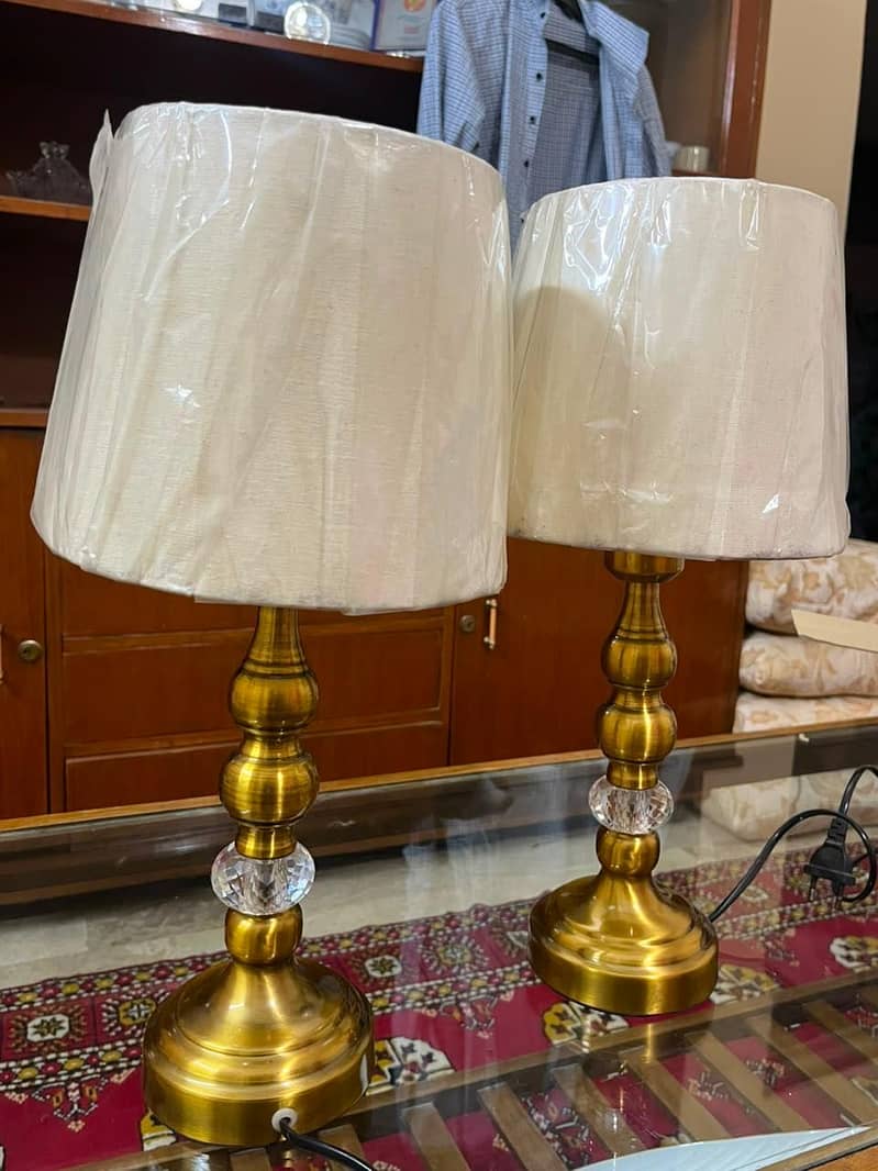 2 Side table lamp 3