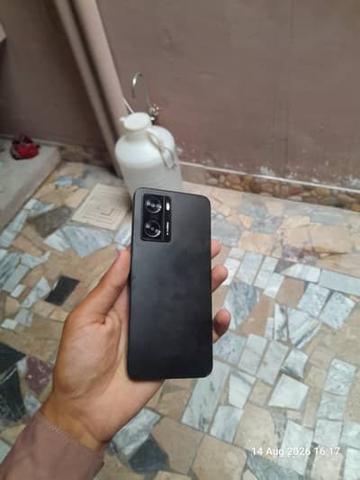 OPPO A57