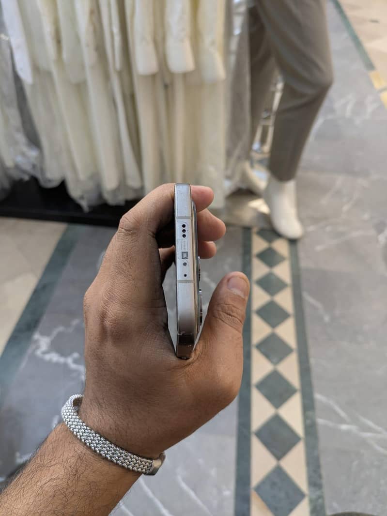 Infinix note 60 pro 4