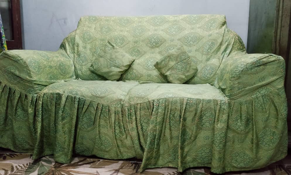 sofas with cover 1