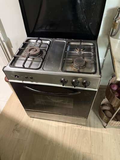 Three hob gas stove