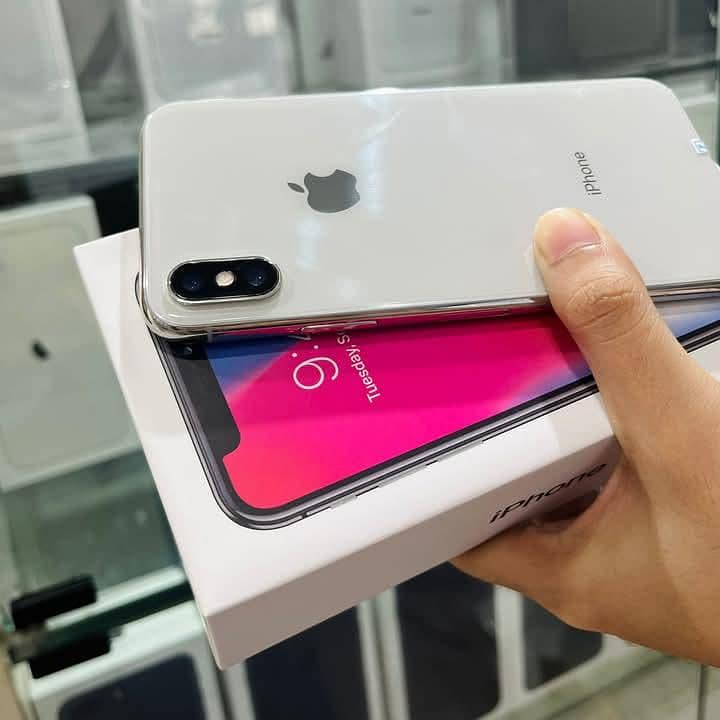 Apple iPhone X 0