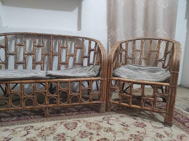 4 Seater Sofa 4