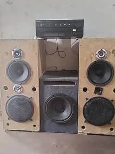 2.1 amplifier speaker aur subwoofer 03008775887 is number per WhatsApp