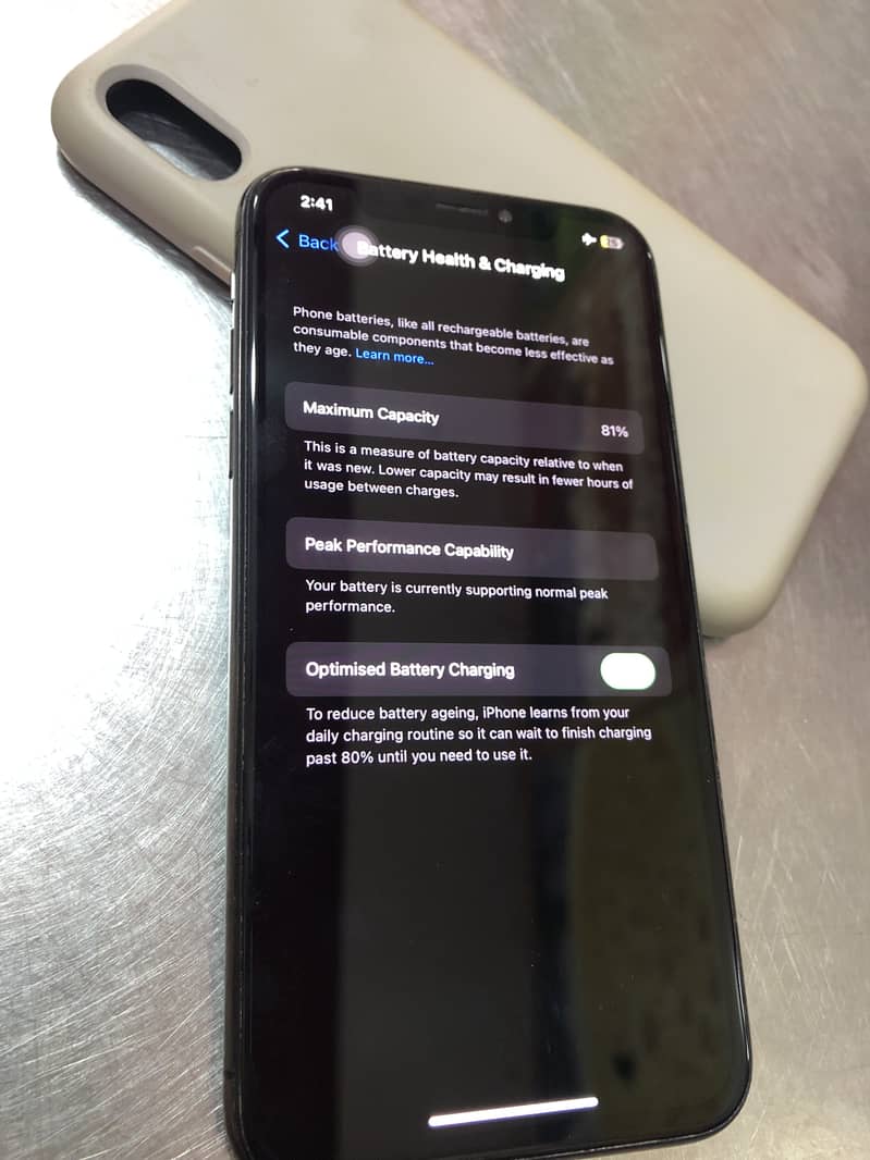 Apple iPhone X 6