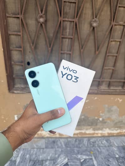 Vivo Y03 4/64 with box no open repair