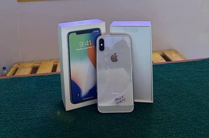 Apple iPhone X 2