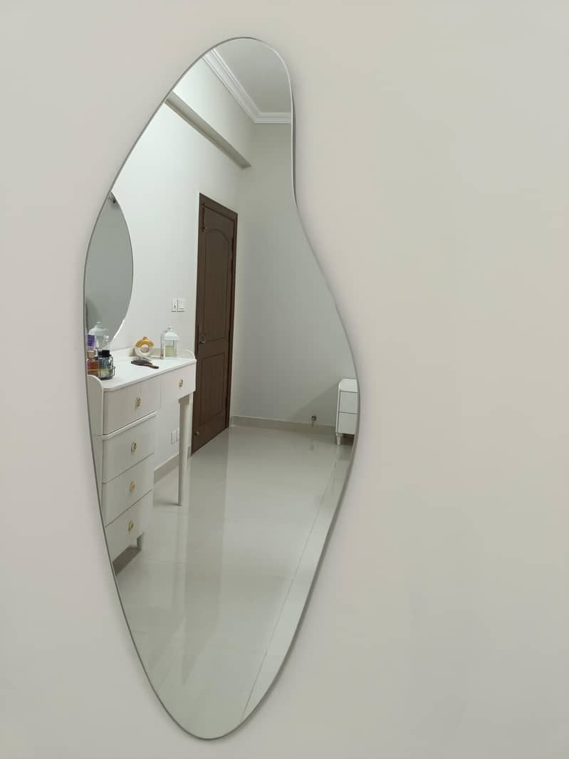 Asymmetrical Mirror 1
