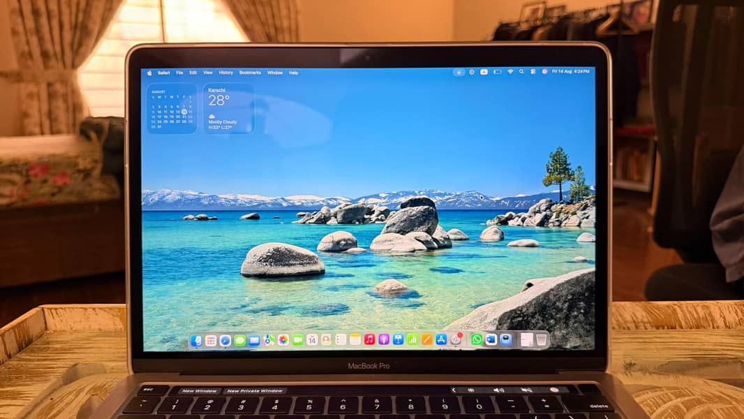 Mac book Pro M2 3
