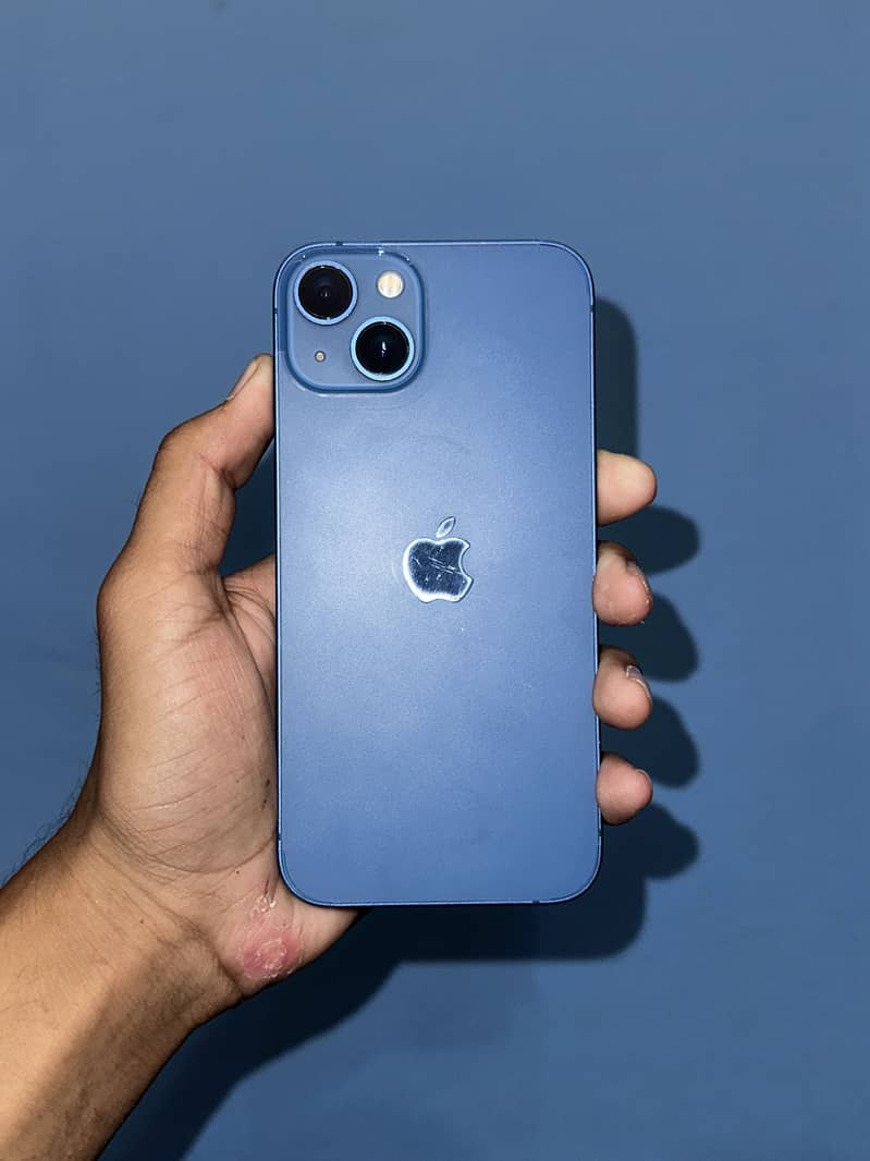 Apple iPhone 13 3