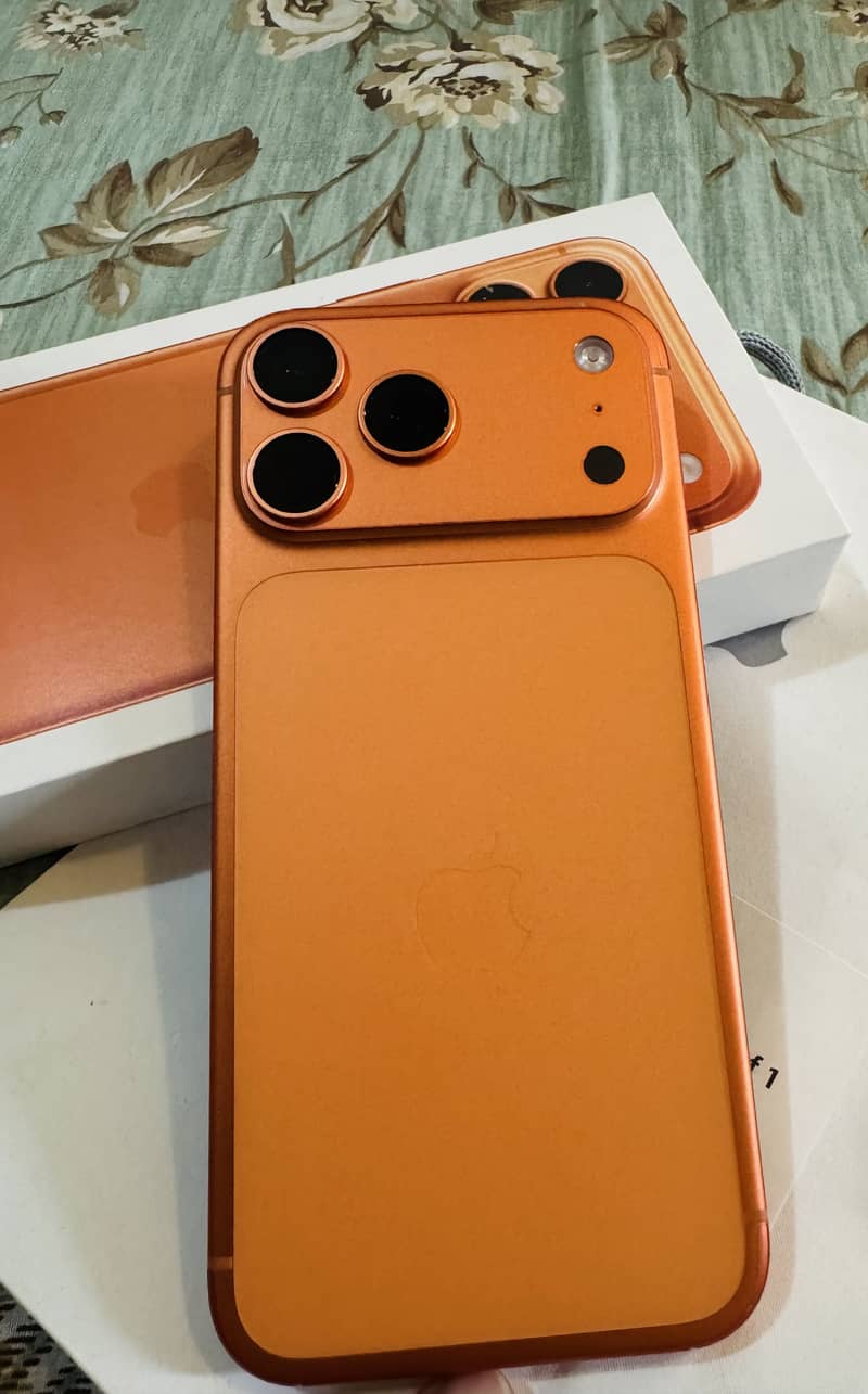 iPhone 17 Pro Max 2