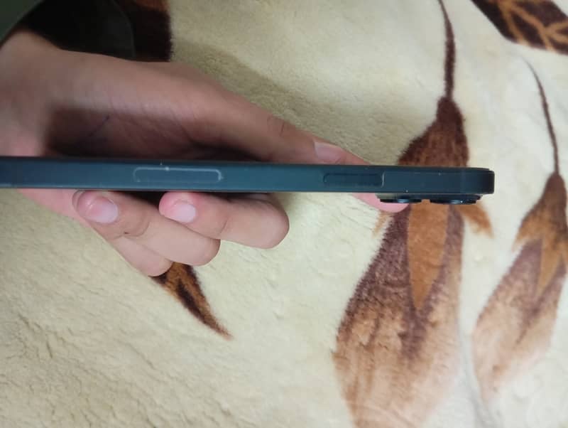 Apple iPhone 14 plus 2