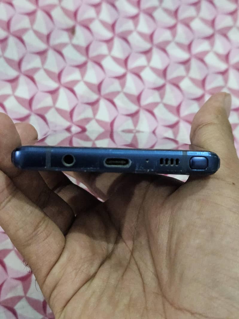 Samsung Note 9 5