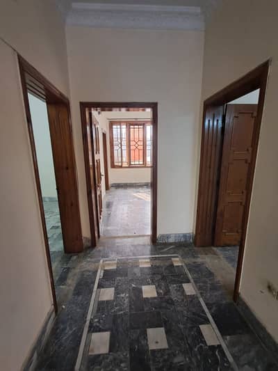 10 Marla Upper Portion for Rent (Without Parking)