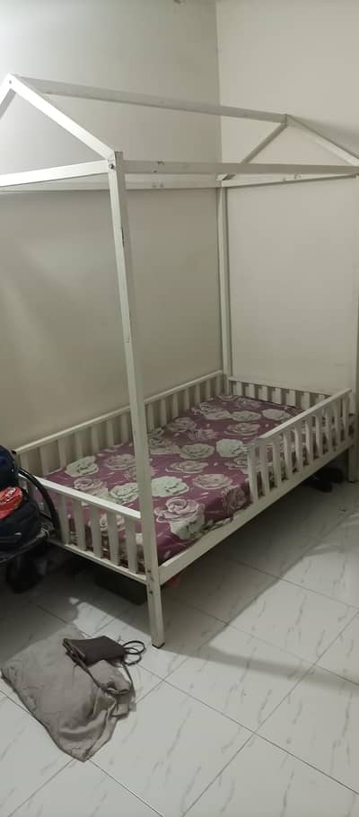 kids Single iron bed