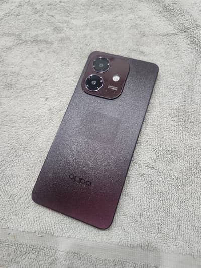 OPPO A5i with box charger