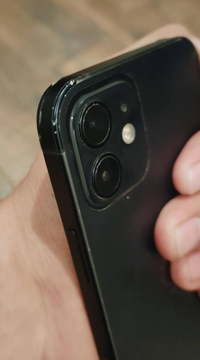Apple iPhone 12 2