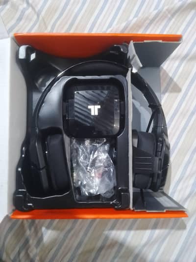 TRITON GAMING HEADPHONES