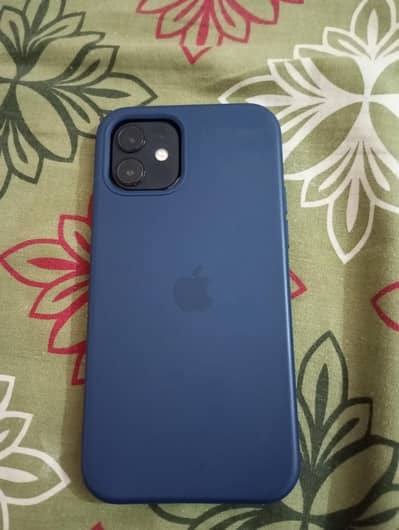 Apple iPhone 12