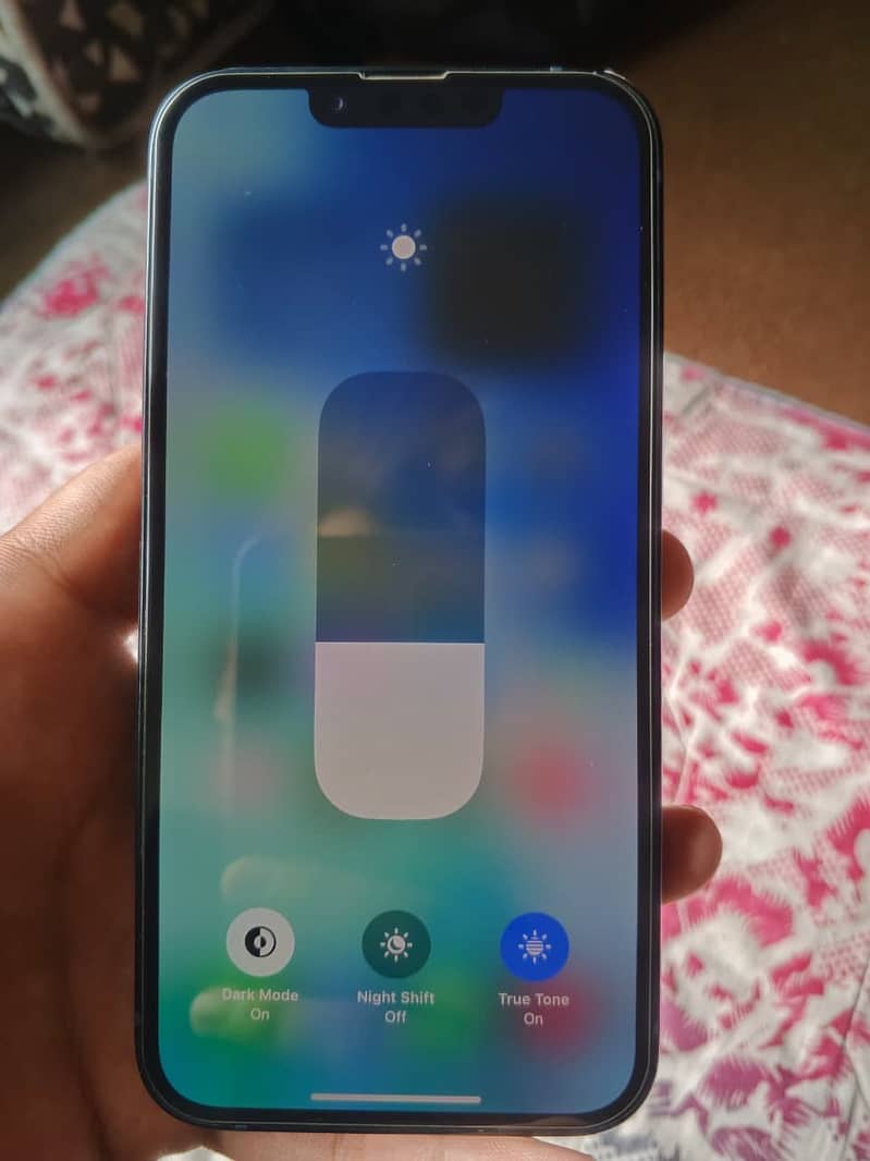 Apple iPhone 14 3