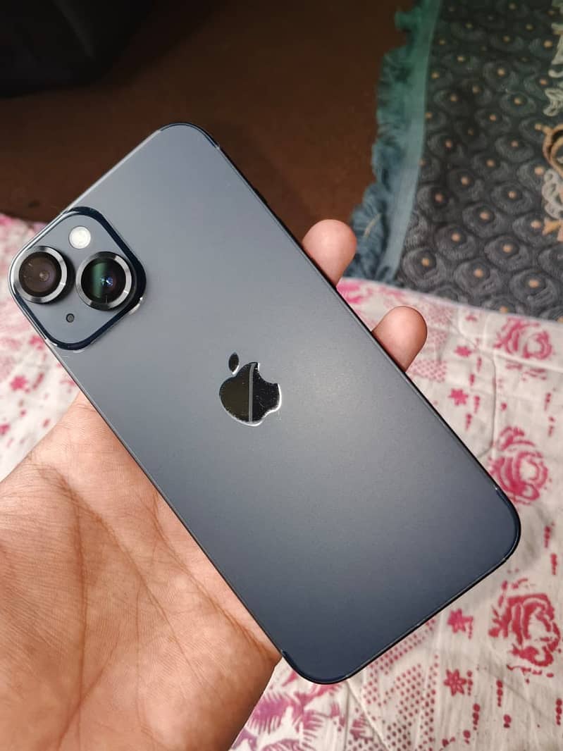Apple iPhone 14 4