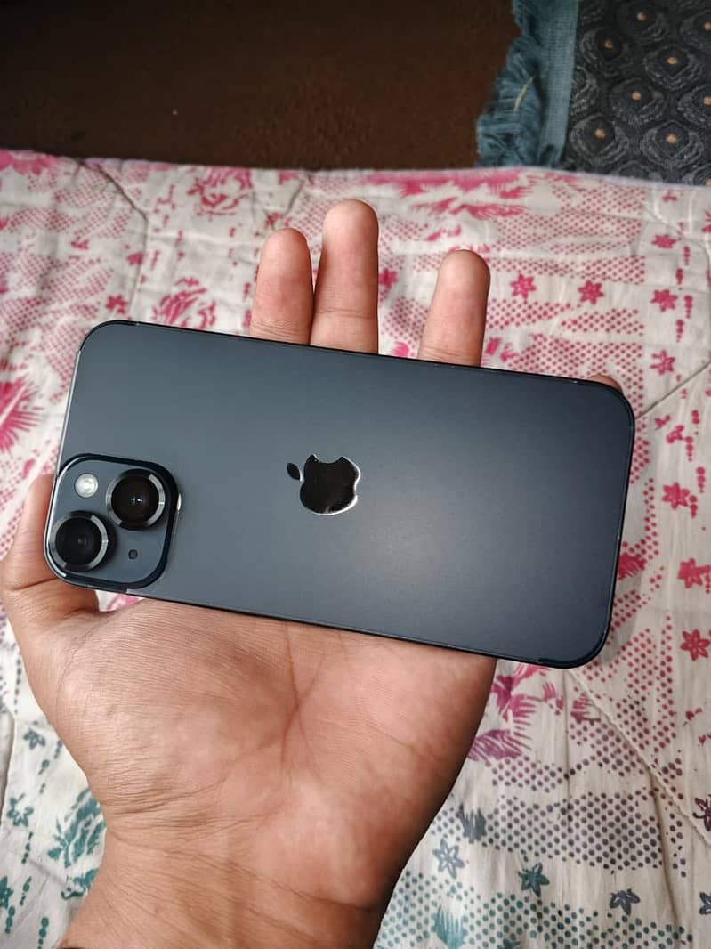 Apple iPhone 14 5