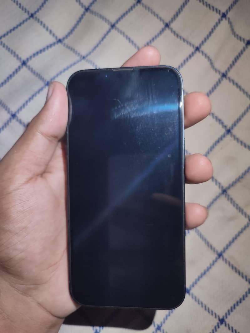 Apple iPhone 13 1