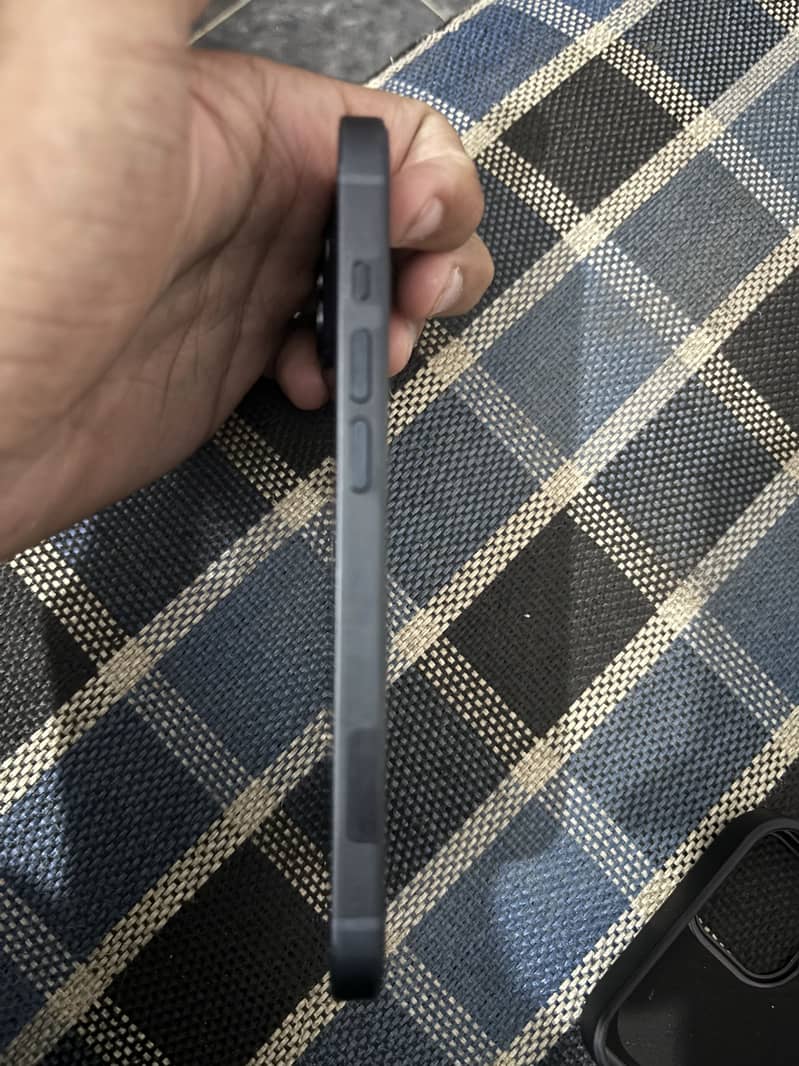 Apple iPhone 14 1