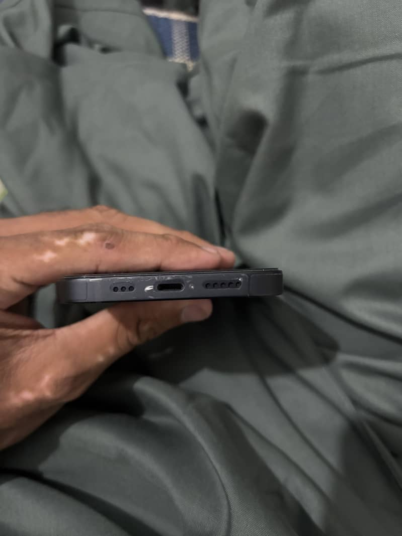 Apple iPhone 14 2