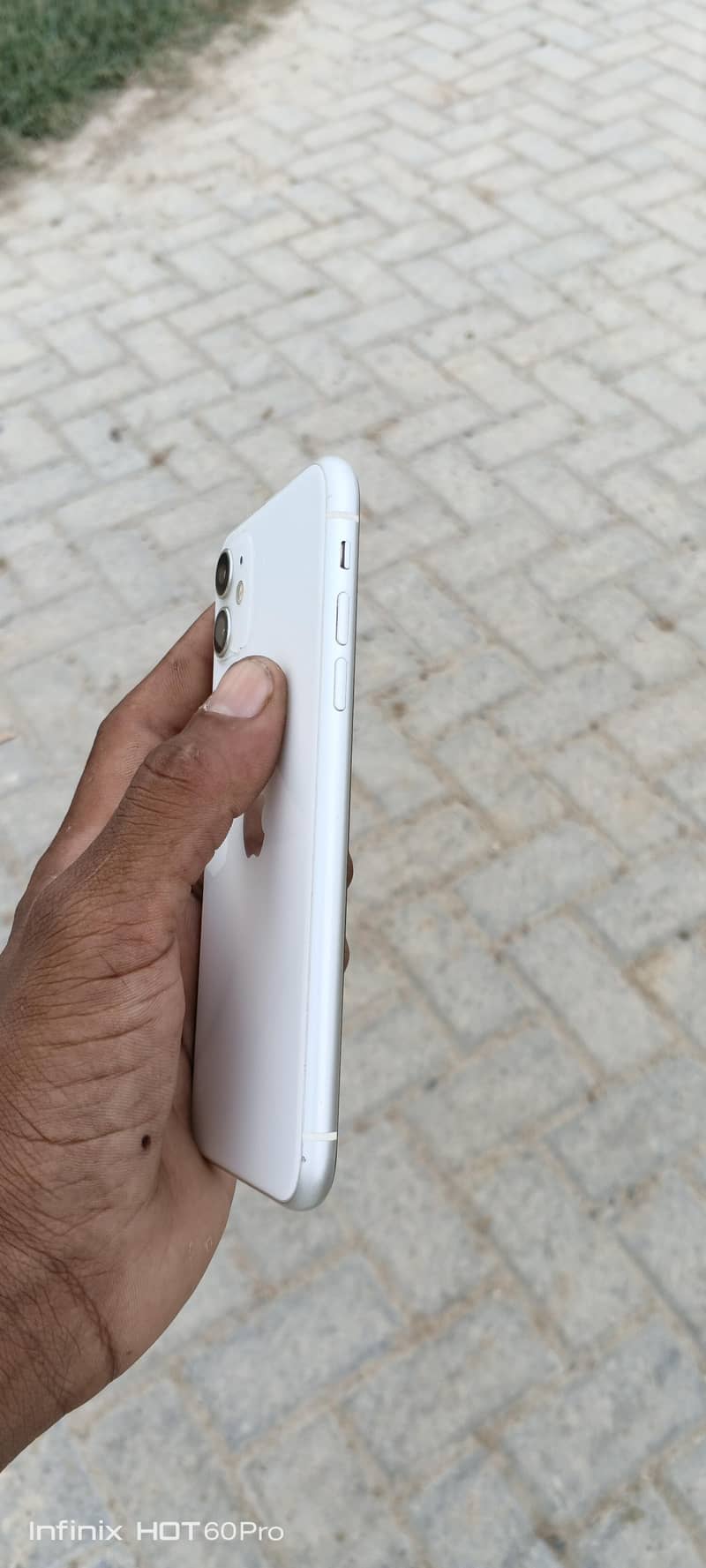 Apple iPhone 11 1