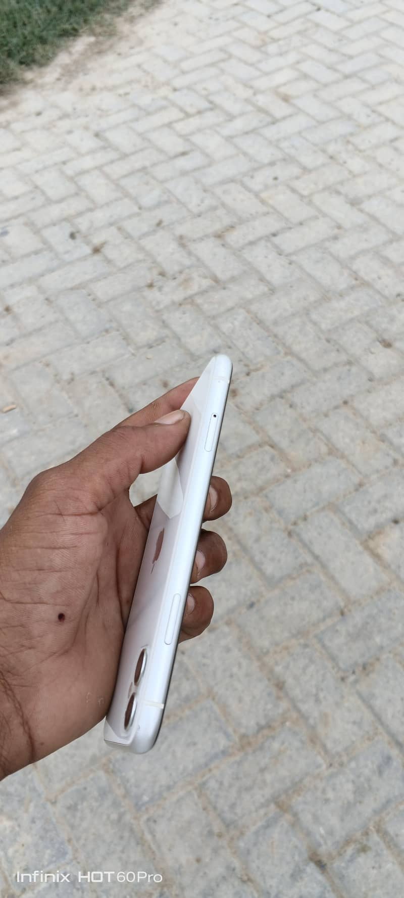 Apple iPhone 11 2