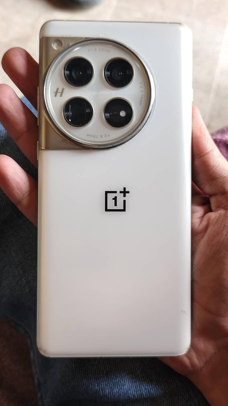 One Plus 12 0
