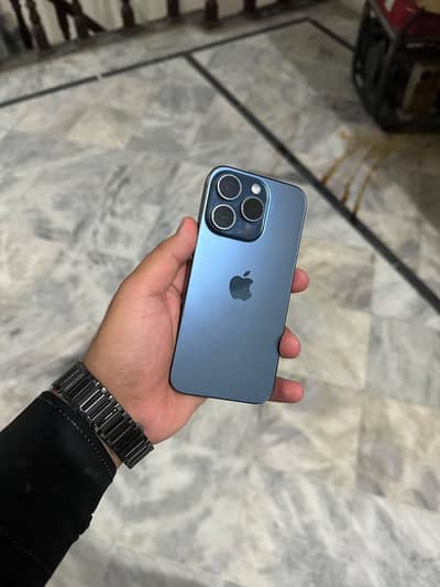 Apple iPhone 15 Pro