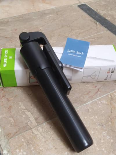 Original selfie stick Tripod Bluetooth | 3 in 1 | New